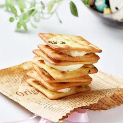Bánh Nougat Cracker